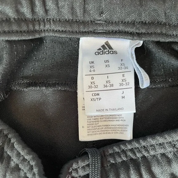 Size small, adidas track pants - Picture 2 of 2